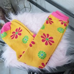 New Women's Yellow Flower Print Graphic Socks