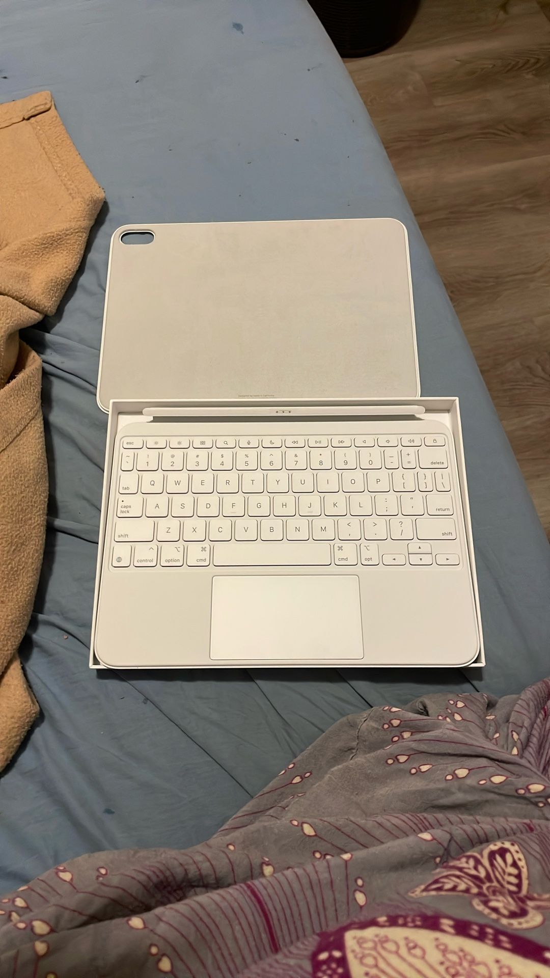 iPad Keyboard Folio