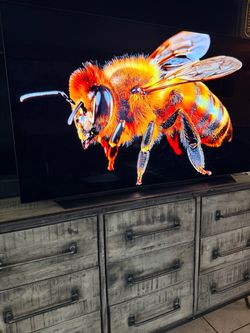 LG OLED 4K Smart TV 55-inch – Excellent Condition