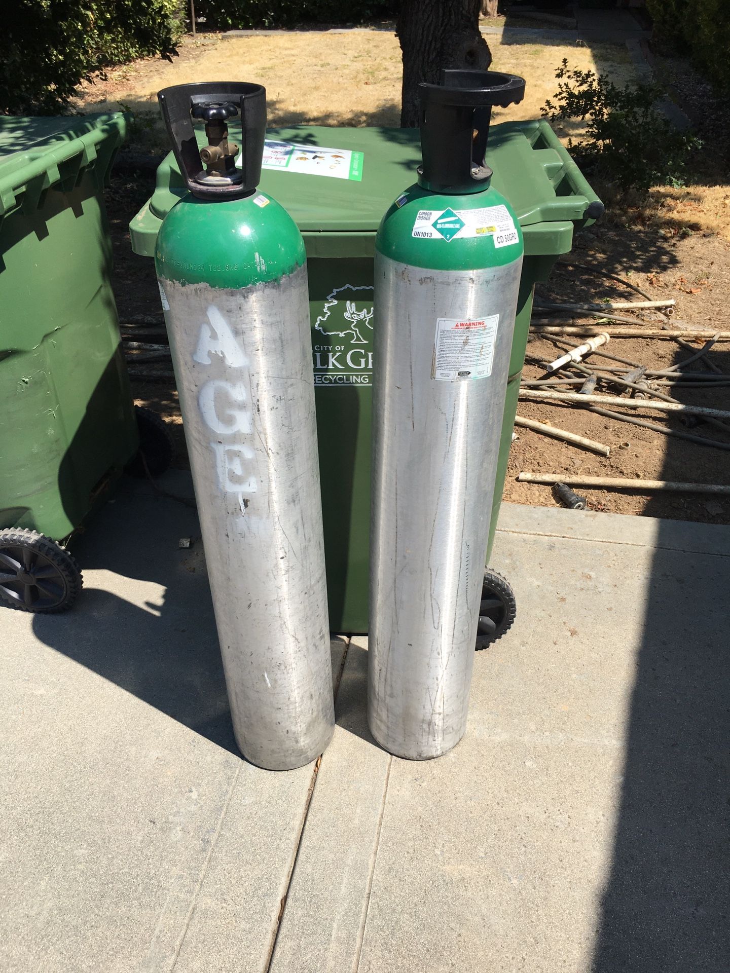 2 alumn 50 pound co2 tanks empty