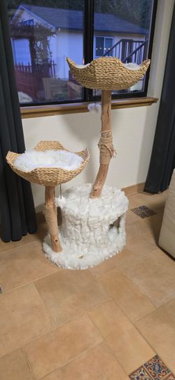 Cat tree