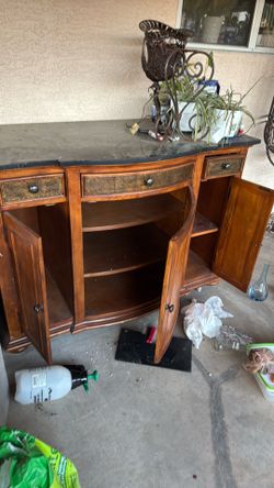 Mueble de madera