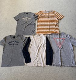 Abercrombie &fitch and Guess tops (LIKE NEW)