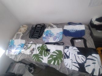New Women's Aloha Tote, Duffle Bags & Back Pack