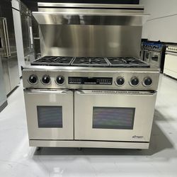 Dacor 48” dual Fuel Range 