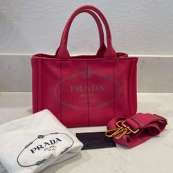 💯 Authentic Prada pink canapa Crossbody Bag