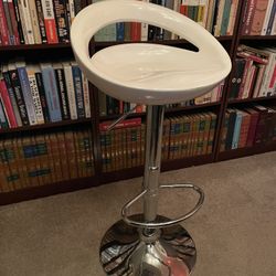 White Retro Bar Stool