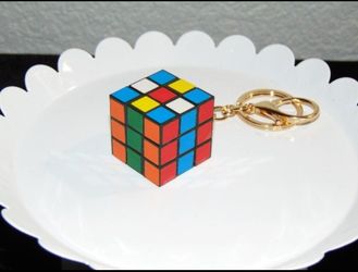 Super Cute Novelty Rubix Cube Keychain
