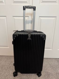 MEY Hard Shell 22” Spinner Luggage Suitcase Black