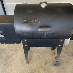 Traeger smoker 