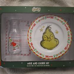 Grinch Milk And Cookies