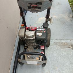Honda pressure washer 2300 PSI