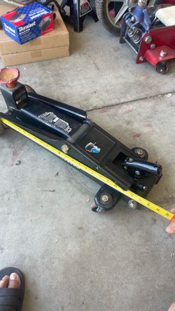 Floor jack 2 .5 ton for SUV or Truck 50 oo obo