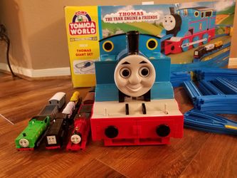 Tomy thomas giant set 2025