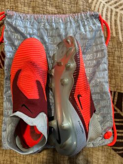 Phantom 6 Elite Soccer Cleats