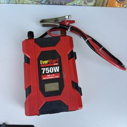 EverStart Plus 750W Power Inverter Converts DC (car battery) to AC Power 70003M
