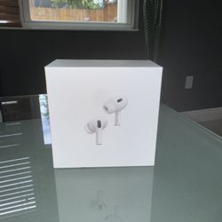 Apple AirPods Pro (2nd Gen) - Brand New / Excellent Condition