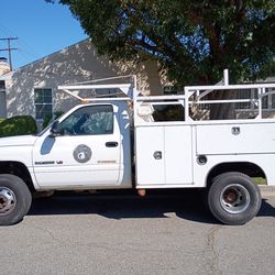 2001 Dodge Ram 3500 Regular Cab & Chassis