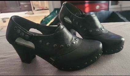 Dansko clogs