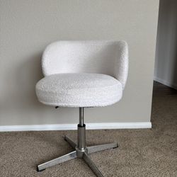 Fuzzy Swivel Desk Chair - Kid Teen 