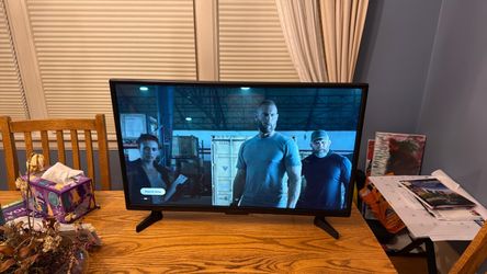 Insignia 32 inch fire tv