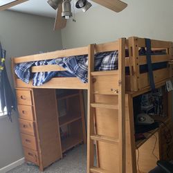 Twin Bunk Bed 