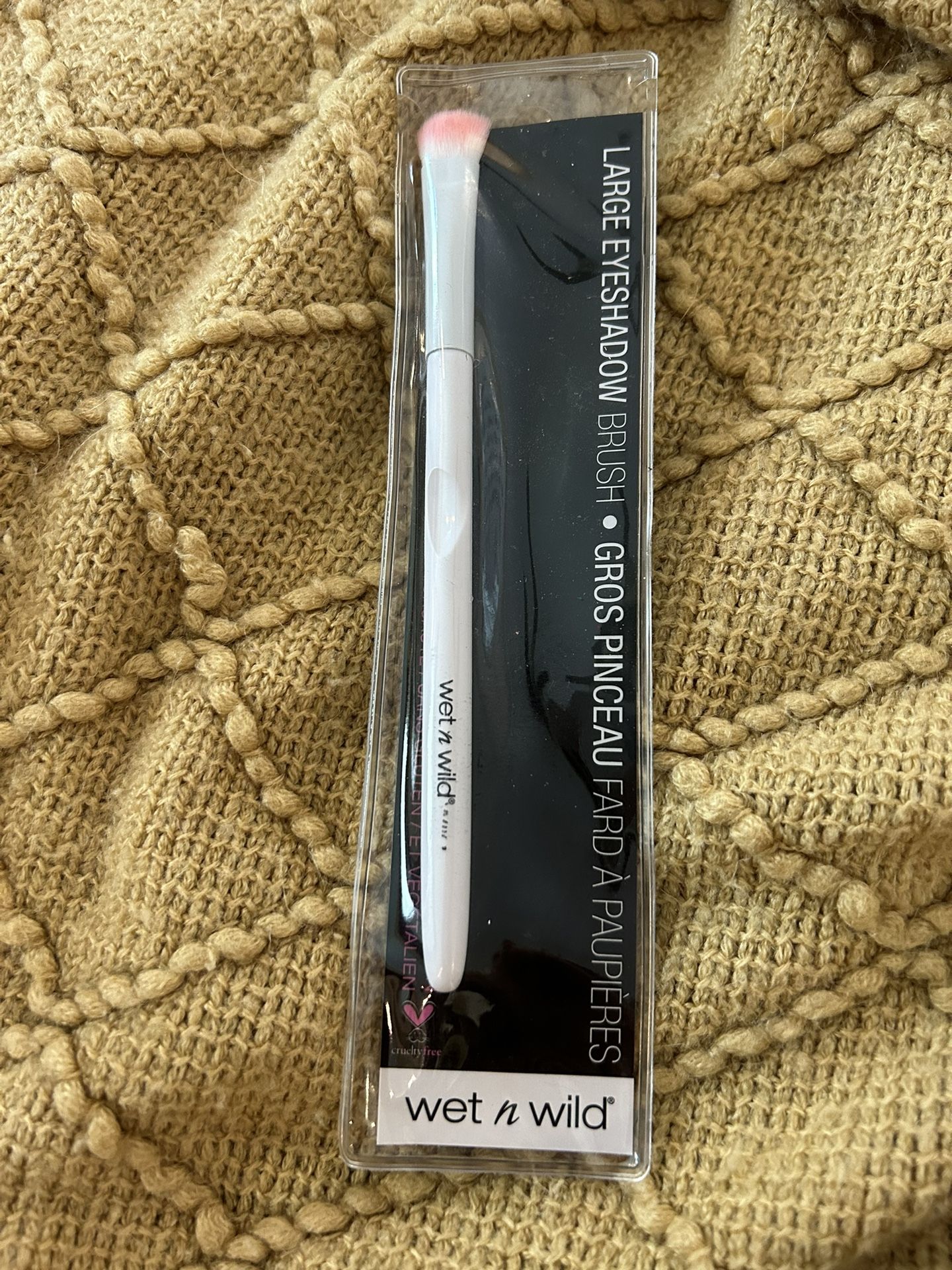 Wet N Wild Large Eyebrow Brush With Rounded Bristles C786 Ergonomic Handle New