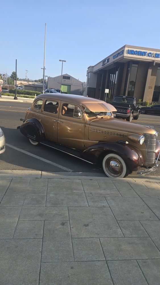 1938 CHEVY MASTER DELUXE