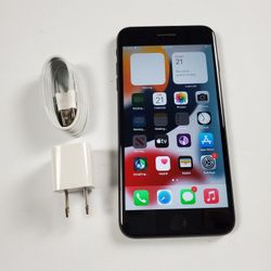 iPhone 7 Plus - UNLOCKED - Like New 