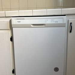 Whirlpool Dishwasher 