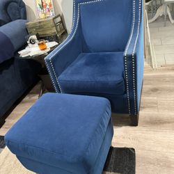 Chair With Leg Rest 