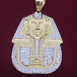 King Tut 10 K Y Charm large size