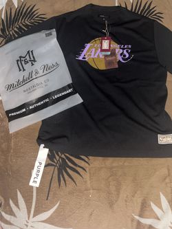 Exclusive purple brand x lakers shirt M and L
