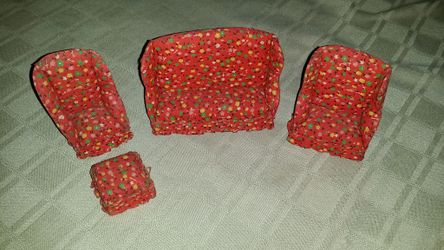 Doll house furniture