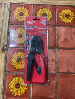 Milwaukee ratcheting crimpper stripper