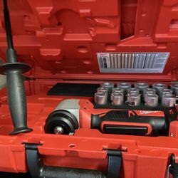 Milwaukee M18 18V Lithium-Ion Cordless Cable Stripper Kit for Cu THHN/XHHW Wire Cutting with (17) Bushings $500