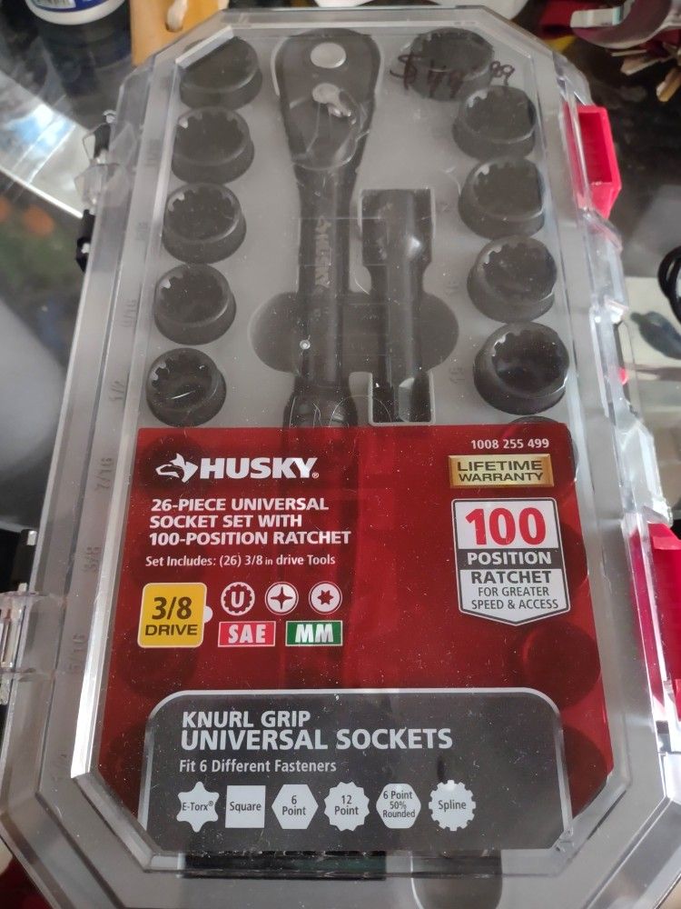 HUSKY 26 PIECE SOCKET SET