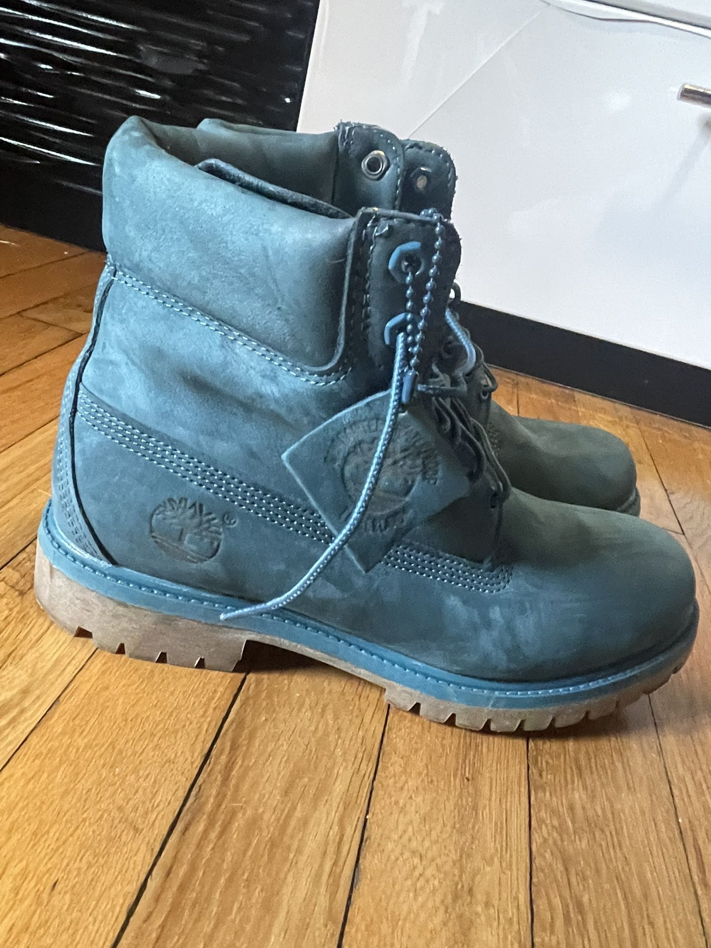 Brand New Timberland Boots Sz 8