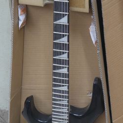 GLARRY SIX STRING ELECTRIC GUITAR IN BOX 880569-1
