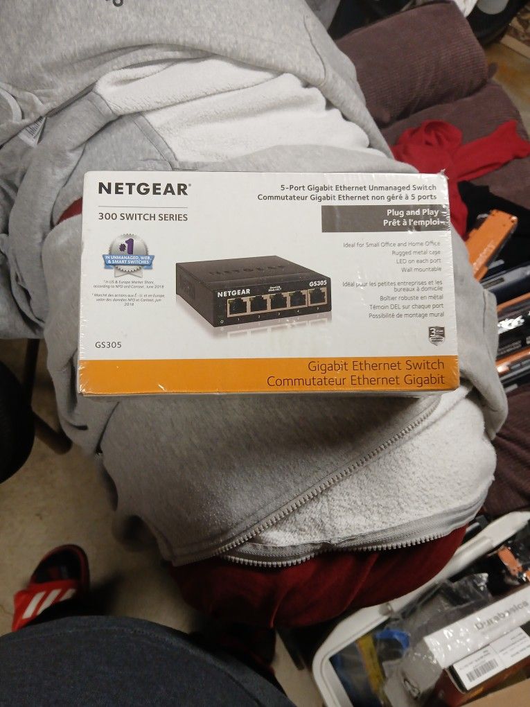 netgear 300 switch series