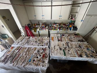 Costume Jewelry Sale! And Household! Blowout 5/15 Friday