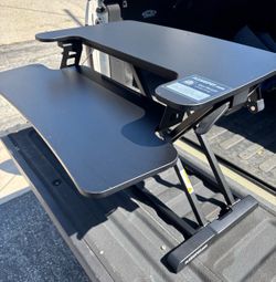 BLACK FLEXISPOT 28” W SIT/STAND DESKTOP CONVERTER-LIKE NEW