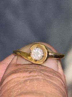 14k Diamond Single Stone Ring