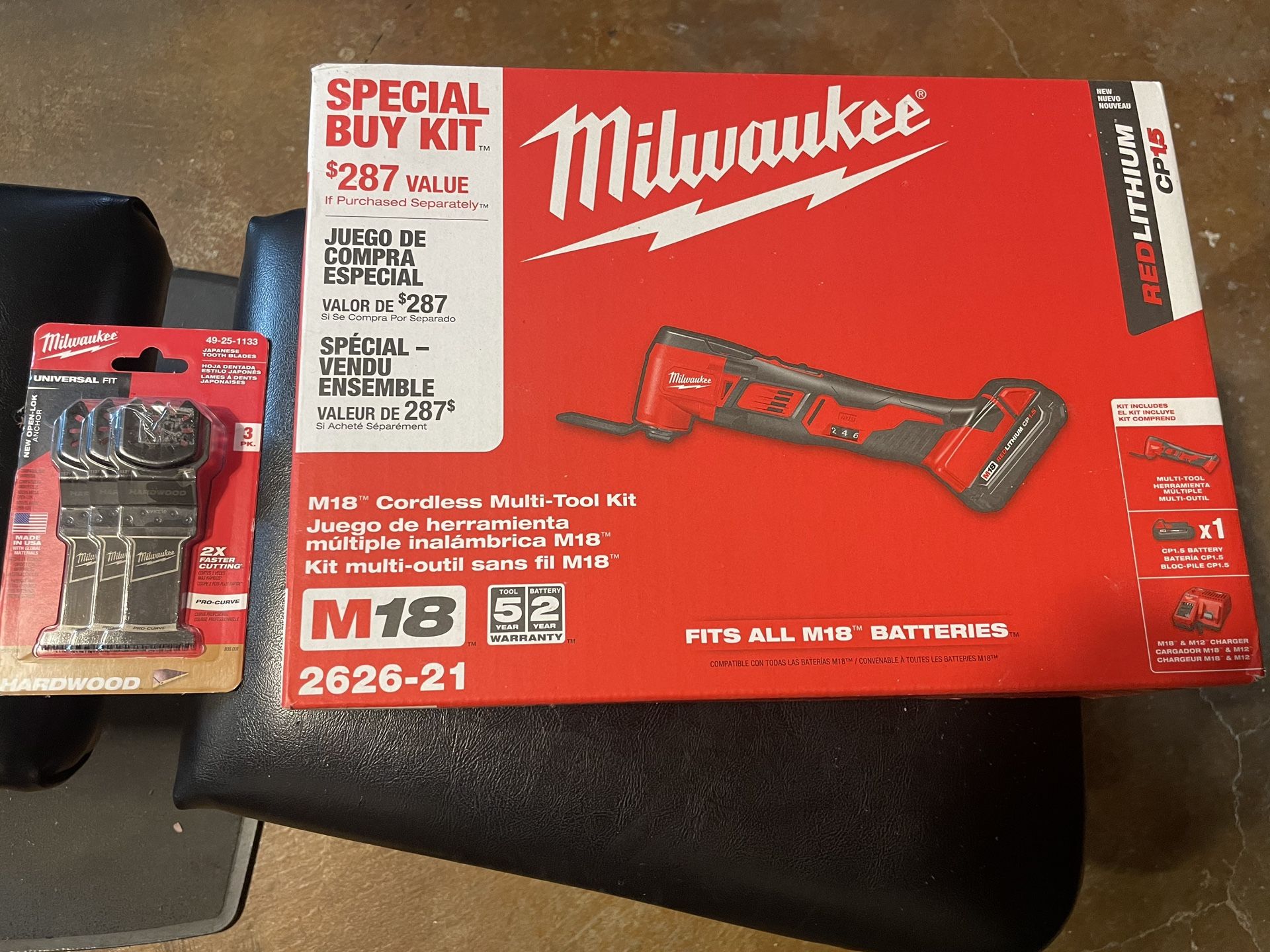 NiB Milwaukee Multi-tool with hardwood Blades