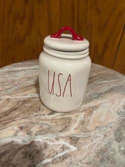 Rae Dunn Jar