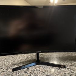 Samsung 23.5” CF396 Curved Computer Monitor