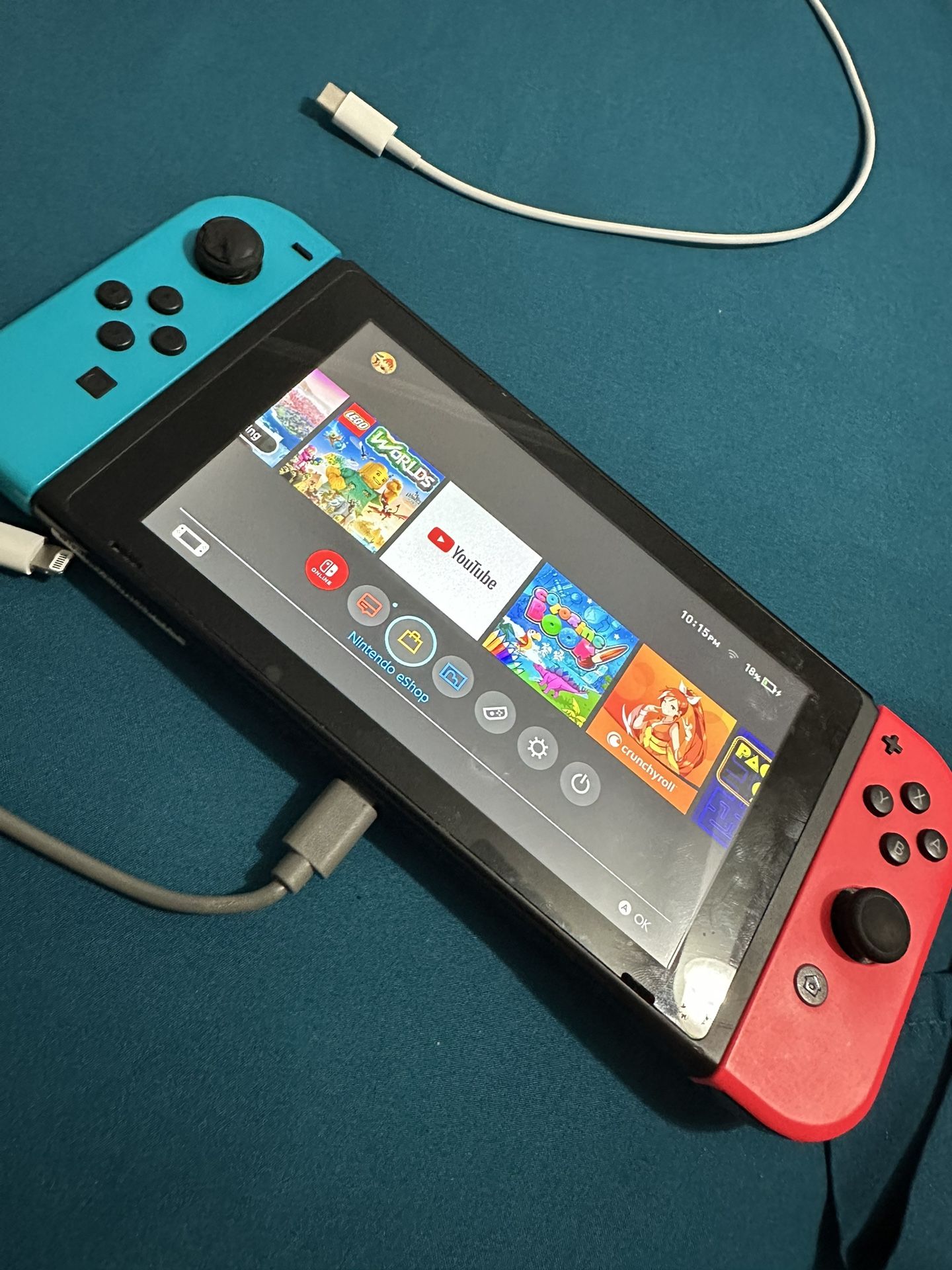 Nintendo Switch 