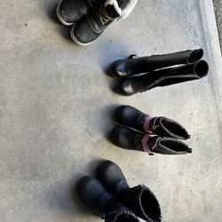 Snow Shoes or Boots 15$ OBO