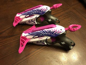 Nerf Rebelle cross bow gun