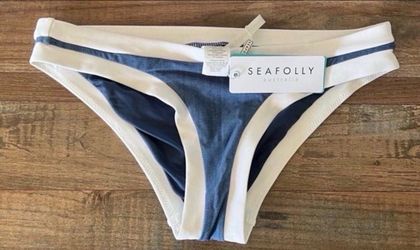 Women’s Bikini Bottom Size 4